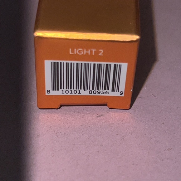 YENSA BEAUTY
Super Serum Silk Concealer - Ivory 2 - Picture 6 of 6